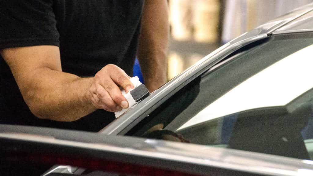 Follow this Guide to Remove Scratches from Your Windshield - In The Garage  with