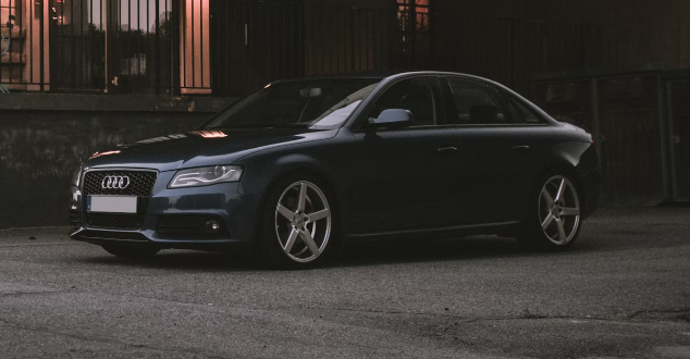 How to vacuum a Audi A4?
