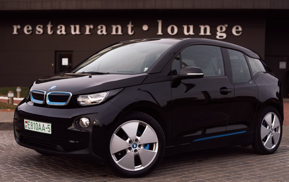 How to wash a BMW i3?