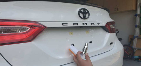 Tips for Selecting the Right Ceramic Coating for Cars