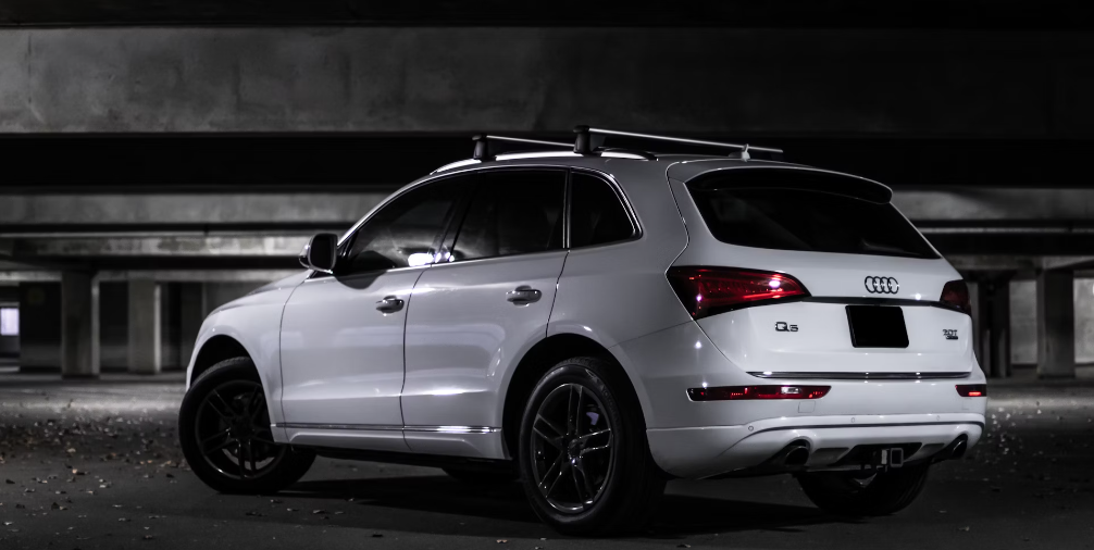 How to wax a Audi Q5?