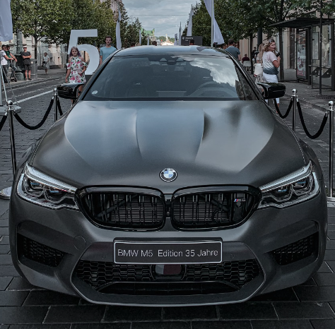 How to polish a BMW 5 Series?