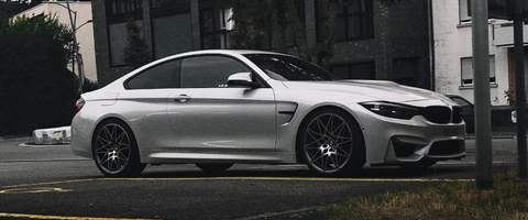 How to wax a BMW 8 Series?
