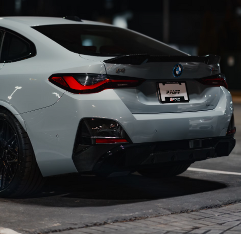 How to wash a BMW i4?