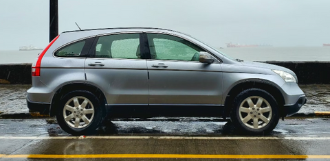 How to vacuum a Honda Odyssey?