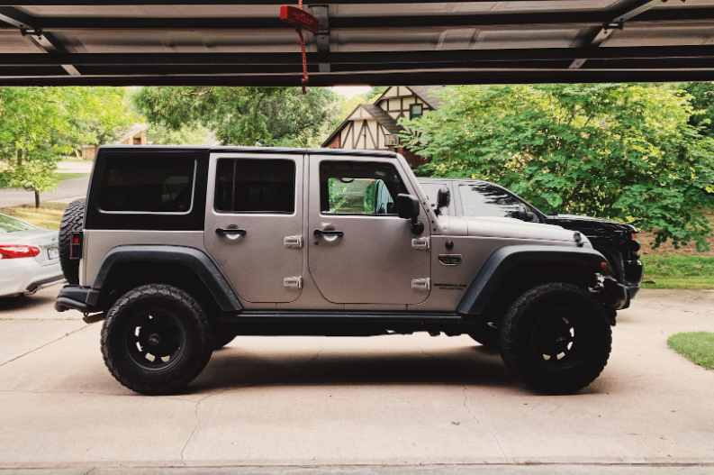 How to polish a Jeep Wrangler?