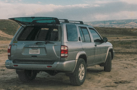 How to wax a Nissan Pathfinder?