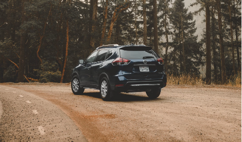 How to vacuum a Nissan Rogue?