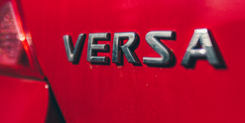 How to wax a Nissan Versa?
