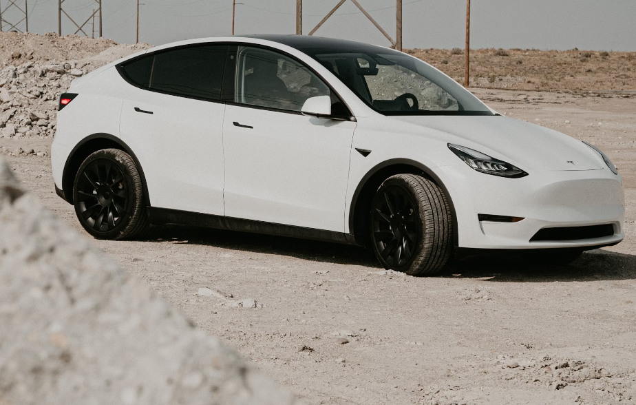 How to polish a Tesla Model Y?