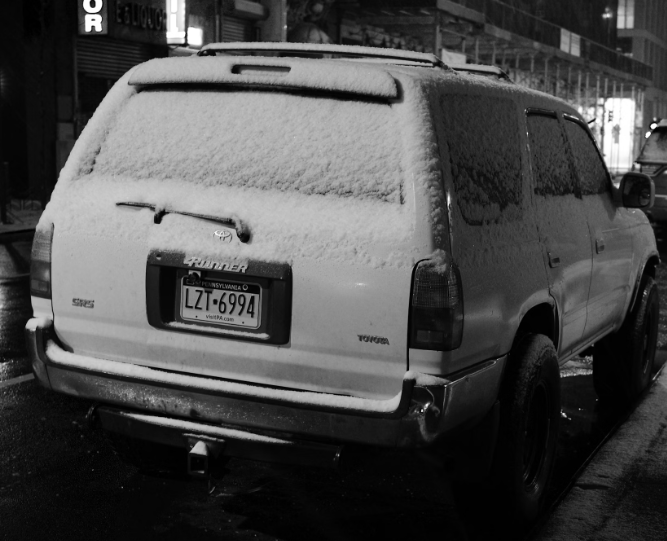 How to wash a Toyota 4Runner?