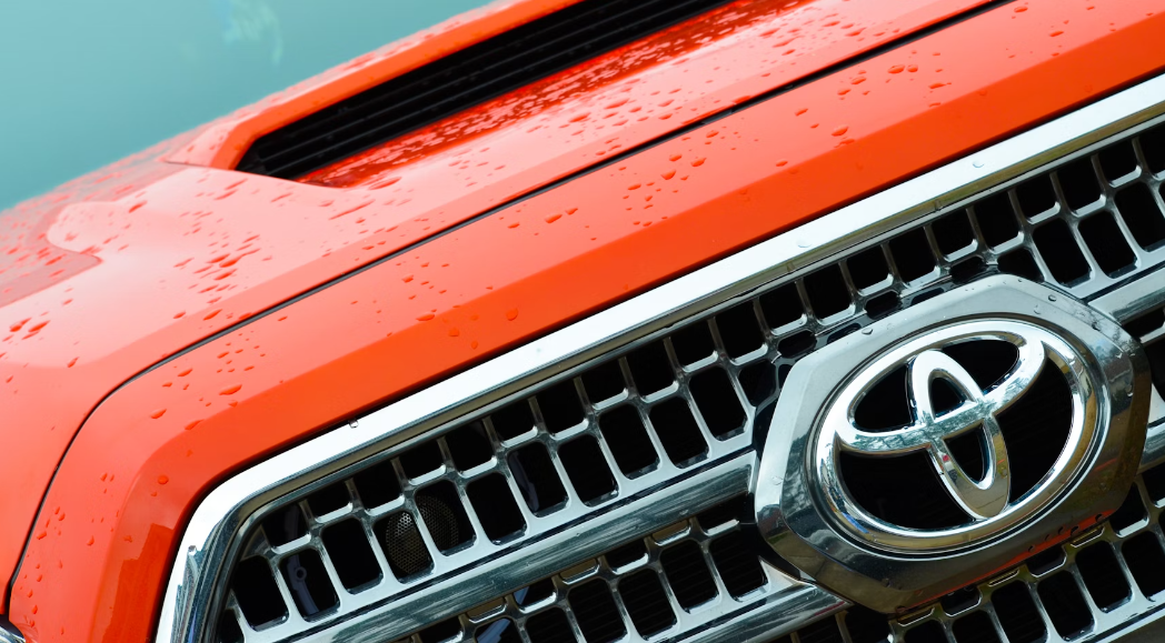 How to wash a Toyota Highlander?