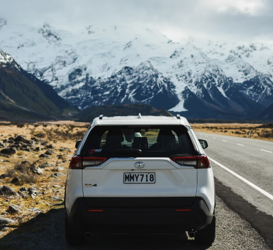 How to wash a Toyota RAV4?