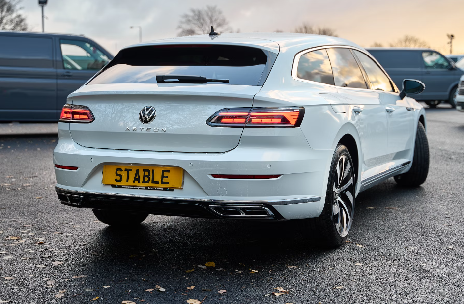 How to wash a Volkswagen Arteon?