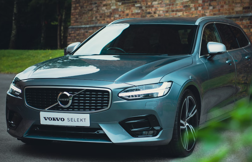 How to wash a Volvo V90?