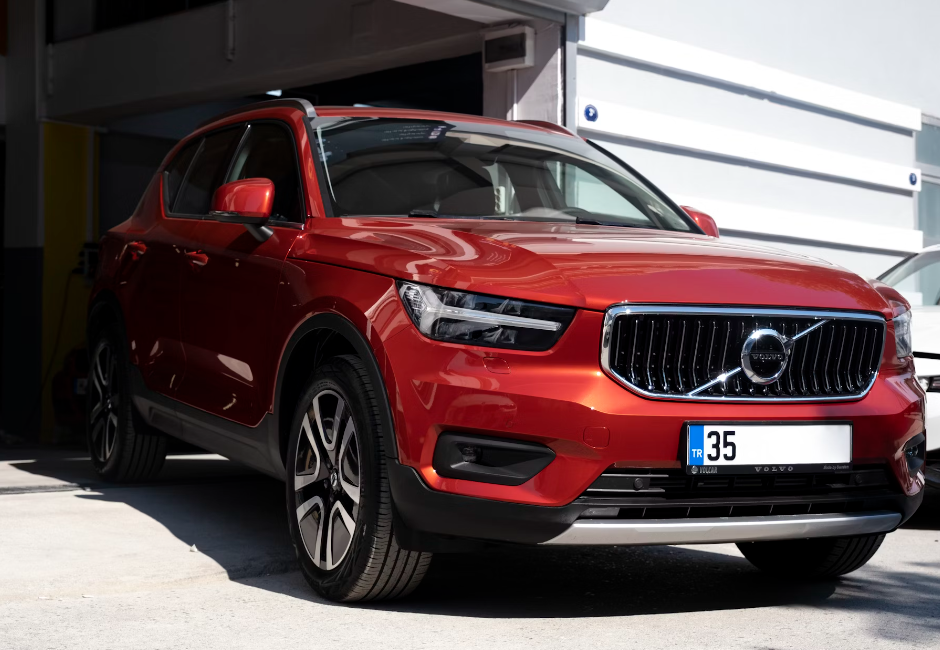 How to wax a Volvo XC40?